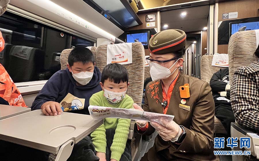 春运收官武汉铁路发送旅客1800多万人次 同比增长32%