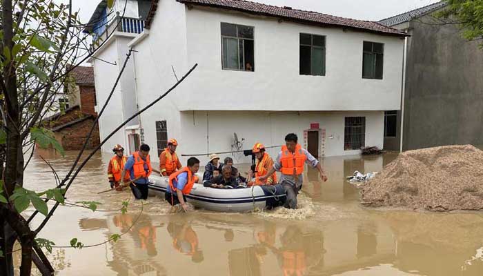 河水暴漲 鹹寧消防緊急安置村民1379人