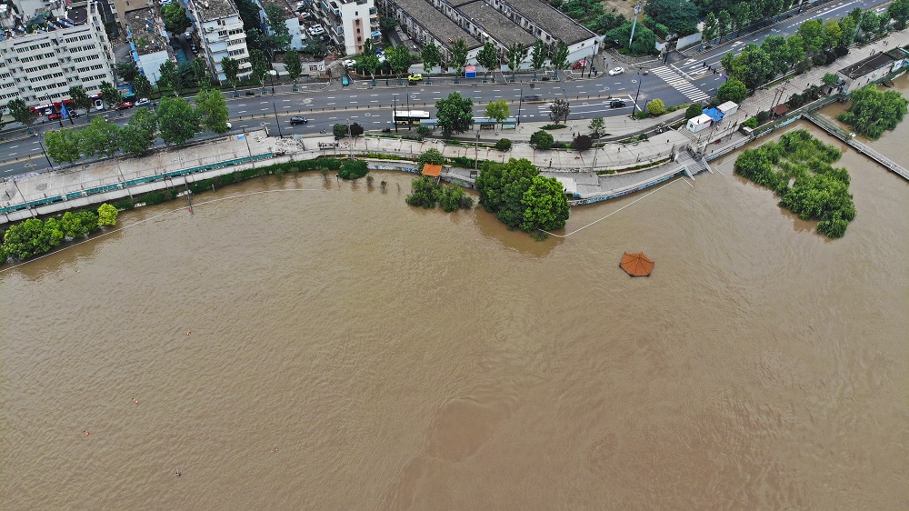 长江流域防洪形势依然严峻