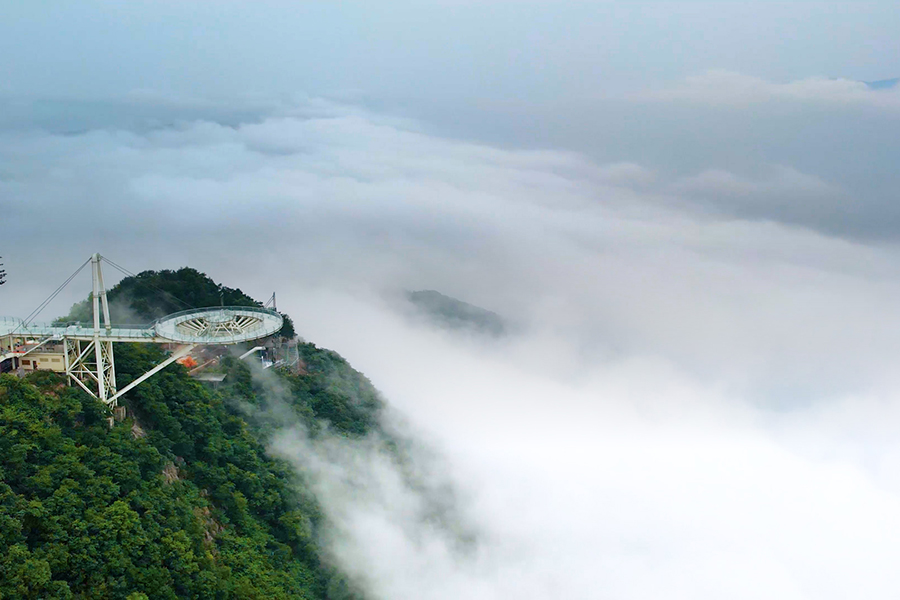 【“飞阅”中国】湖北阳新仙岛湖现云瀑景观