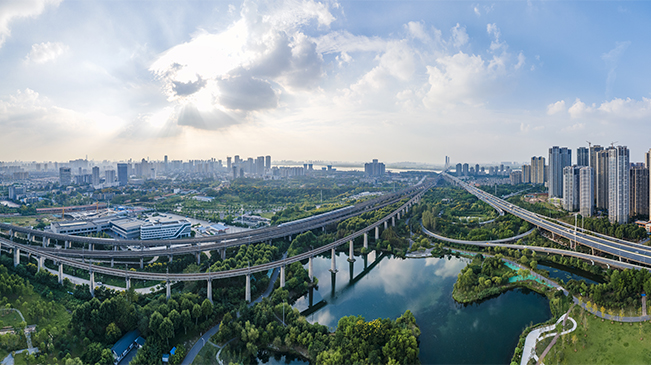 “一环串多珠” 武汉市三环生态带十年建设展新颜
