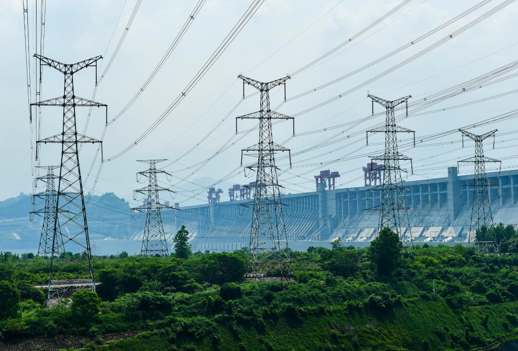 三峡集团长江干流梯级水电站累计发电量突破3万亿千瓦时